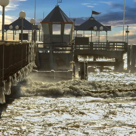 Διαμέρισμα 122, Hanseat Ii